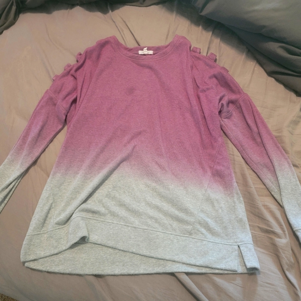 Maurices purple to gray graduated color